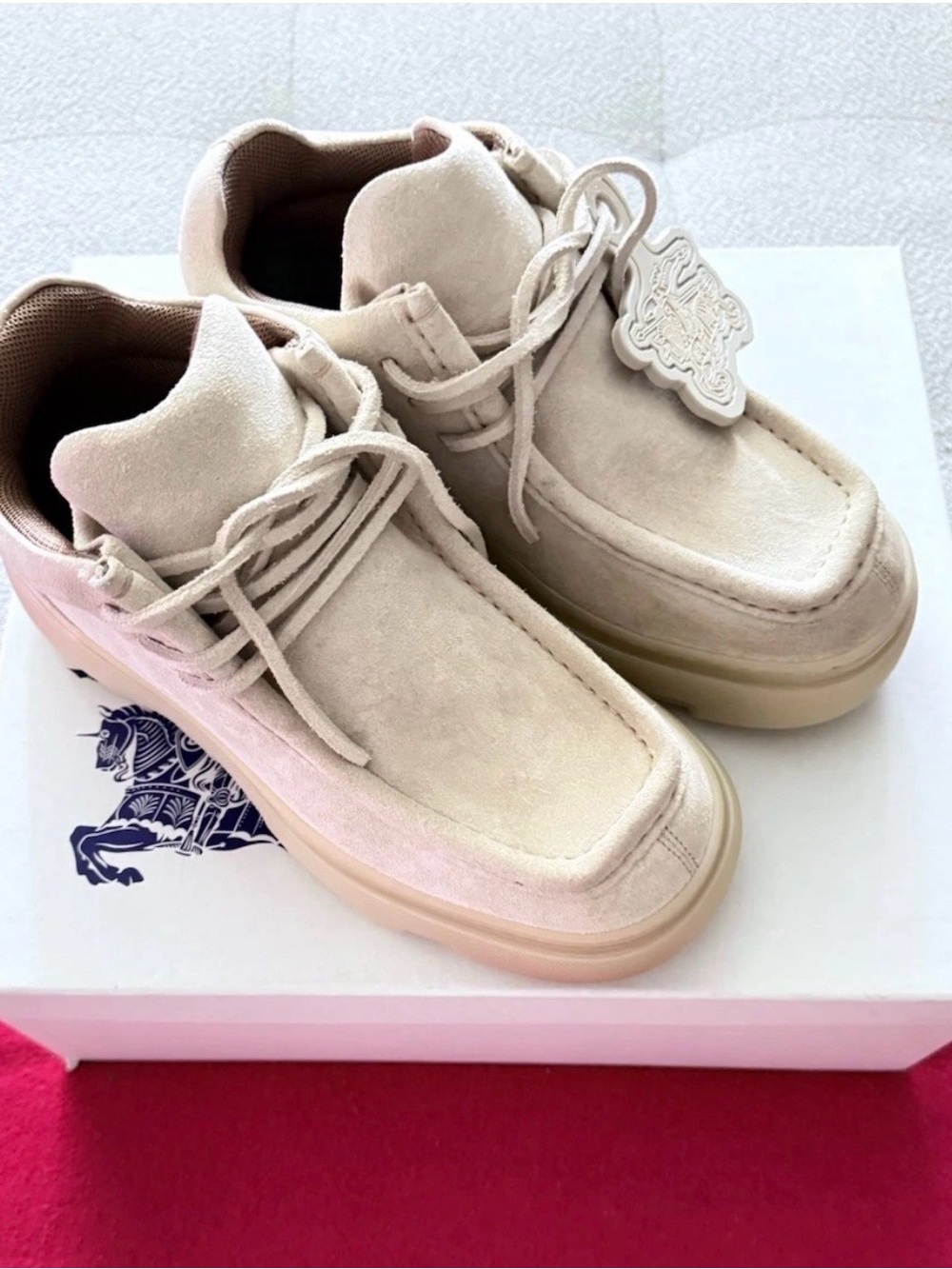 Burberry Beige Leather Low-Top Sneakers